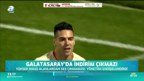 Galatasaray'da indirim krizi! Sadece 2 futbolcu...