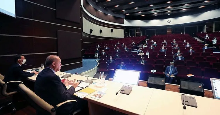 Erdoğan, partisinin MKYK toplantısına katıldı