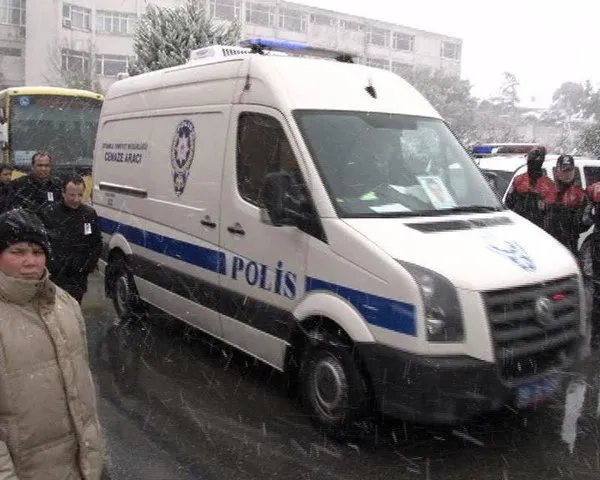 Karlı havada otomobil kullanma teknikleri