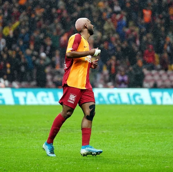 Galatasaray’ı bekleyen kriz! Babel ve Diagne...