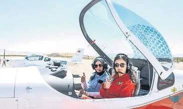 Gökyüzü pilot anne-kıza emanet