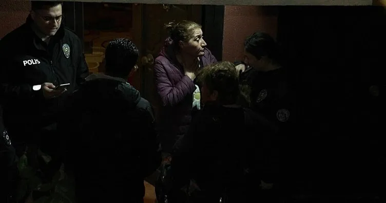 Emekli öğretmen evinde ölü bulundu!