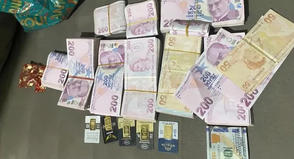 istanbulda-deas-operasyonu-9-gozalti-1788849239085.jpg