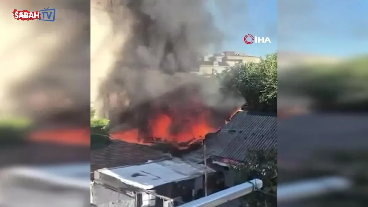 Küçükçekmece’de gecekondu alevlere teslim oldu | Video videosunu izle Küçükçekmece’de gecekondu alevlere teslim oldu | Video videosunu izle
