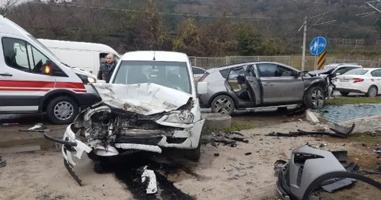 Sakarya’da kaza: 7 kişi yaralandı!
