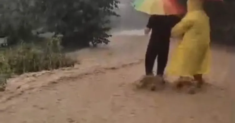 Giresun’da şiddetli sağanak: Dereler taştı, su baskınları oldu