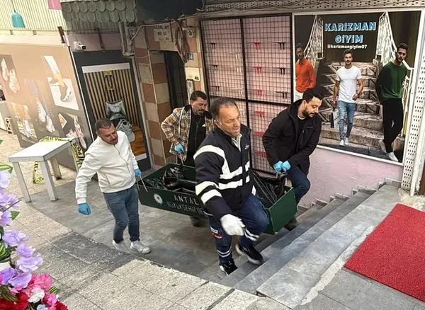 yakup-onal-kursunlanarak-vahsice-katledilmisti-o-caninin-savunmasi-kan-dondurdu-silah-gostermek-icin-tasinmaz-1784209009656.jpeg