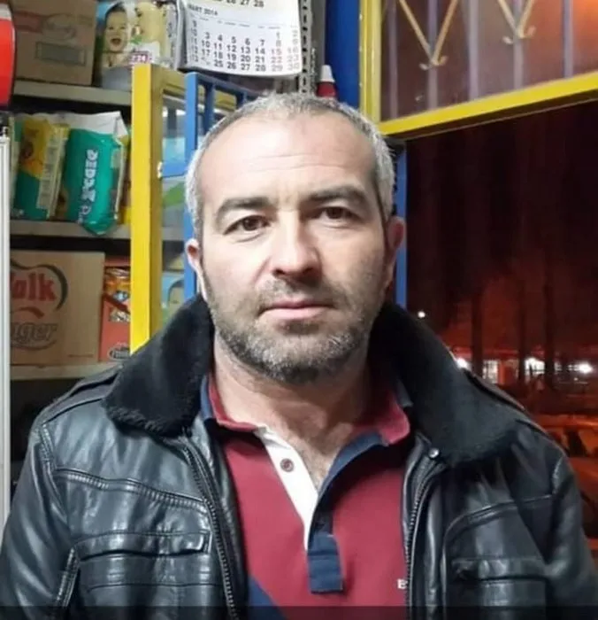 Korkunç olay: Oğlunu korumak istedi kalbinden bıçaklandı!