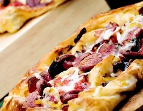 Yufka Pizza
