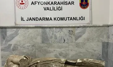 Afyonkarahisar’da hareketli anlar: Roma dönemine ait heykeli satmak isterken... #afyonkarahisar