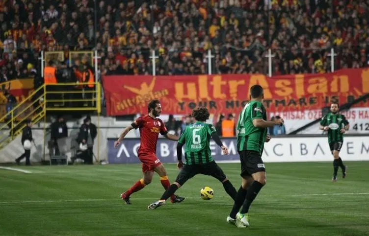 Akhisar Belediye-Galatasaray maçından kareler