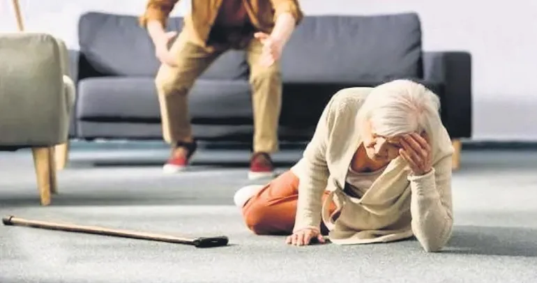 Yaşlılarda düşme tehlikesi!