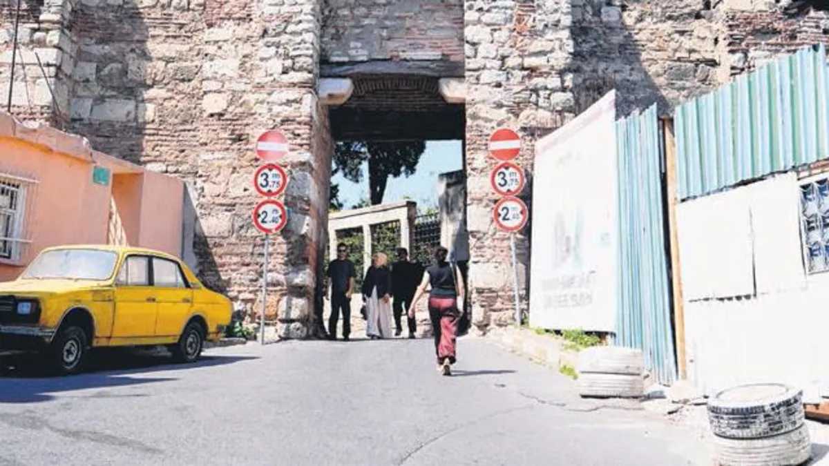 Sahabelerin şehit düştüğü kapı: Eğrikapı haber görseli