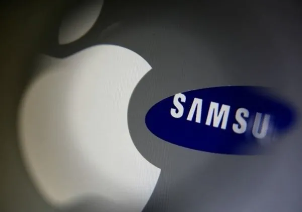 Samsung, Apple'a gerçekten bozuk para gönderdi mi?