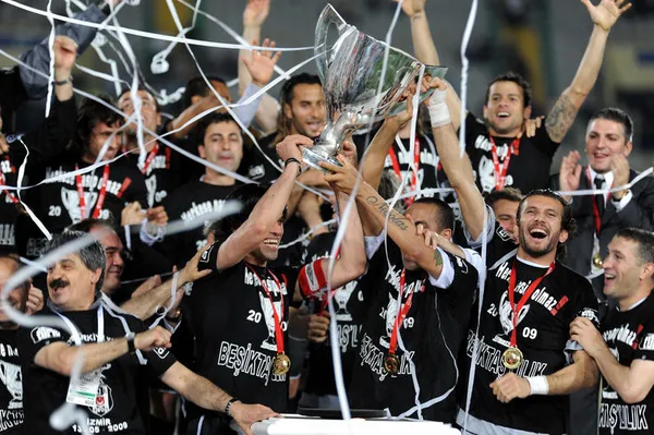 Beşiktaş'ın kupa sevinci