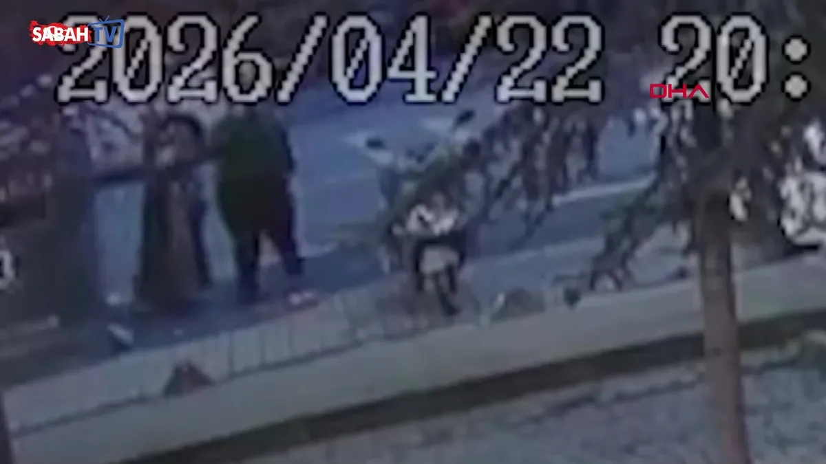 Tekirdağ'da telefon dolandırıcıları kamerada: 3 gözaltı | Video Tekirdağ'da telefon dolandırıcıları kamerada: 3 gözaltı | Video