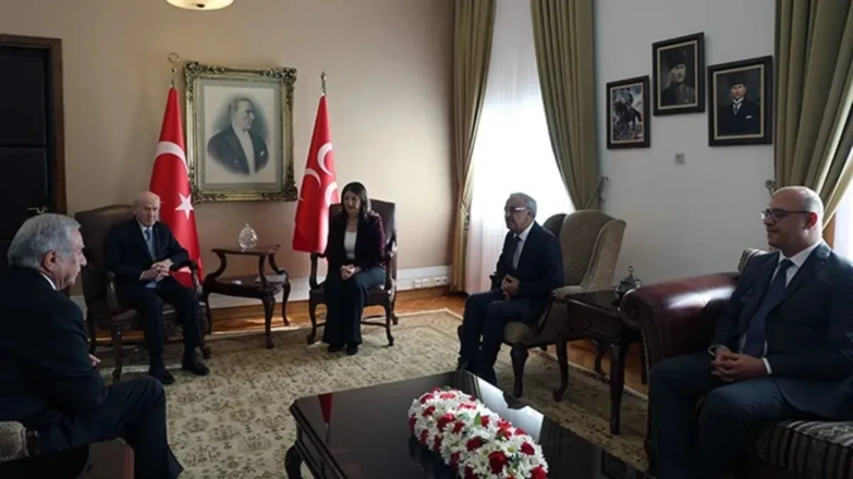 MHP Lideri Devlet Bahçeli, DEM Parti heyeti ile görüştü!