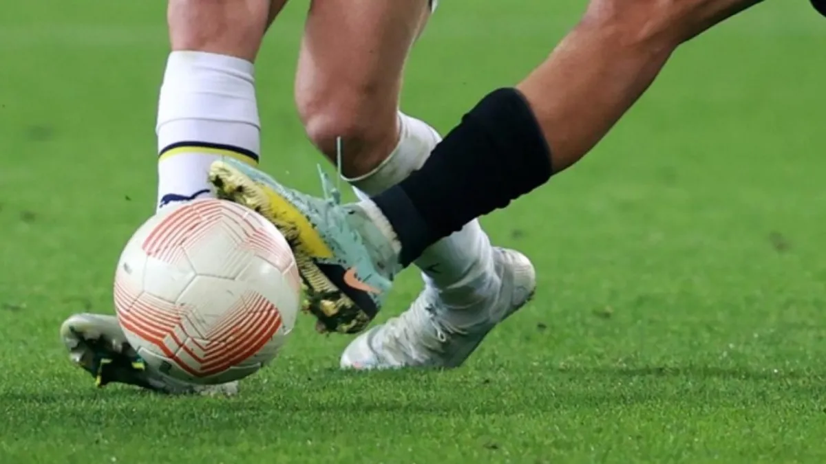 9 ilde “Bahis” operasyonu: Rakipleri lehine bahis oynayan kulüp yöneticileri gözaltına alındı 9 ilde “Bahis” operasyonu: Rakipleri lehine bahis oynayan kulüp yöneticileri gözaltına alındı