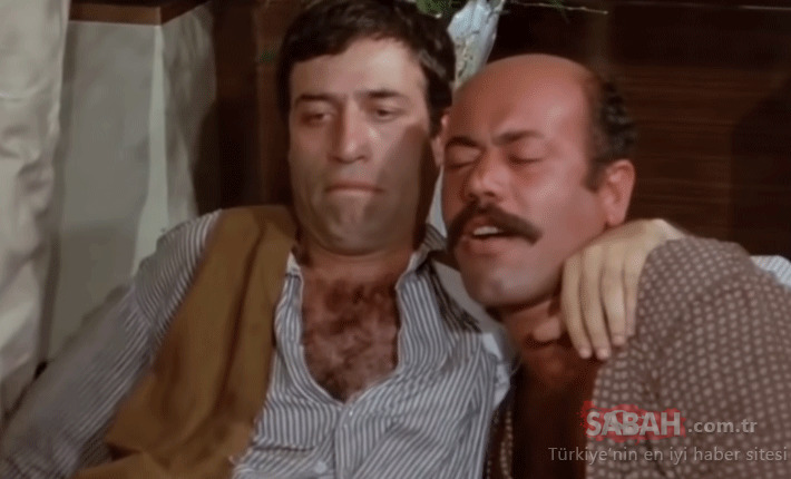 Mazlumu getirin bana repliği dillere pelesenk olan Yeşilçam’ın efsanesi Dinçer Çekmez’in kardeşi Adını Feriha Koydum dizisinin yıldızıymış...