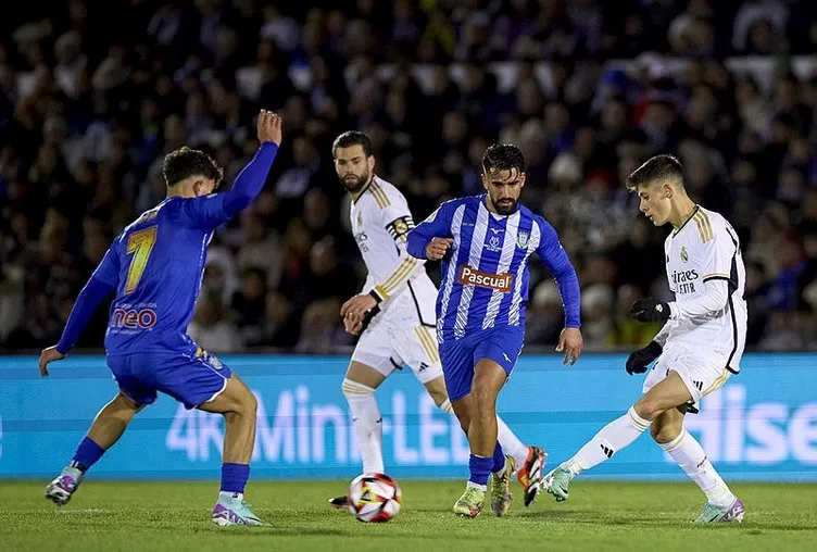 Son dakika haberi: Sen neler yaptın Arda Güler! Arandina-Real Madrid maçında sahanın tek yıldızı oldu...