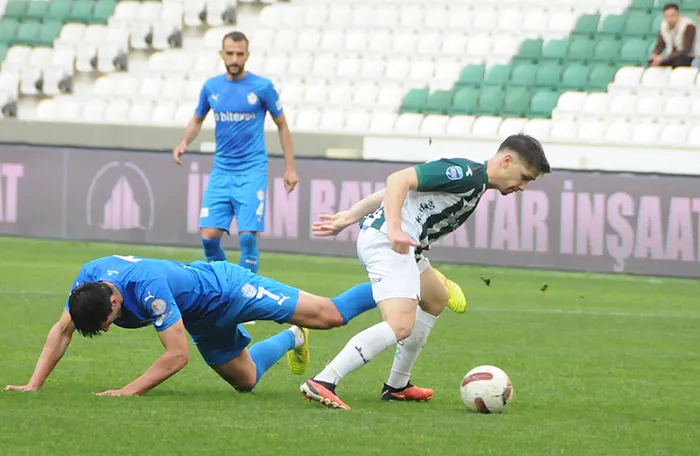 tuzlaspor-giresunsporu-3-golle-gecti-1712597690687.jpeg