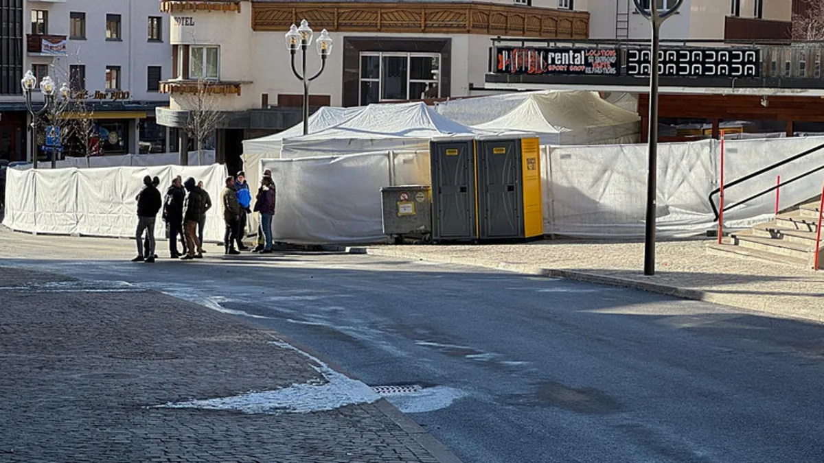 İsviçre’deki faciada yaşamını yitirenlerin kimlikleri açıklandı: Aralarında Türk vatandaşı da bulunuyor İsviçre’deki faciada yaşamını yitirenlerin kimlikleri açıklandı: Aralarında Türk vatandaşı da bulunuyor