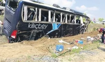 Yine tur otobüsü, yine kaza: 1 ölü 54 yaralı #canakkale