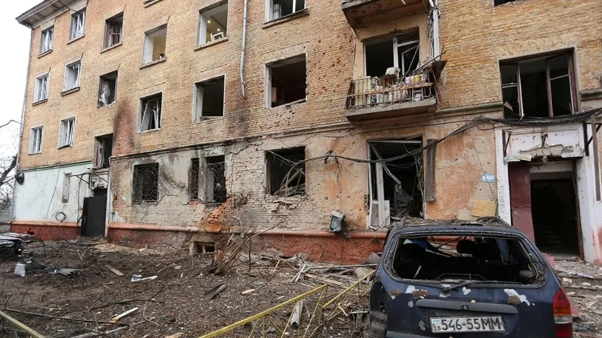 Zelenskiy: “Rusya 30 füze ve 450’den fazla İHA ile saldırı düzenledi” Zelenskiy: “Rusya 30 füze ve 450’den fazla İHA ile saldırı düzenledi”