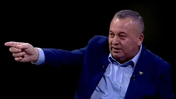 CHP listesindeki Cemal Enginyurt'un sözleri gündem oldu! 'Hain' dediği Veli Ağbaba'yla aynı partide