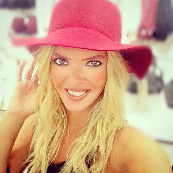 gokhan carmikli eski esi siren ertan