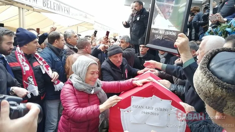 Ozan Arif'in cenazesi evine getirilip, helallik alındı