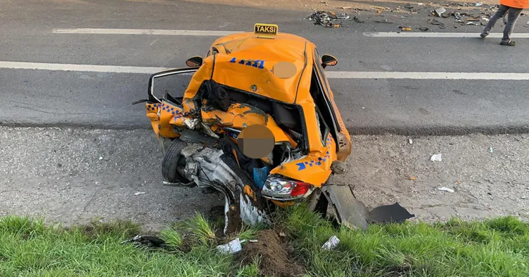 Son dakika: İstanbul'da TEM'de feci kaza! TIR taksiye çarptı, şoför ağır yaralı