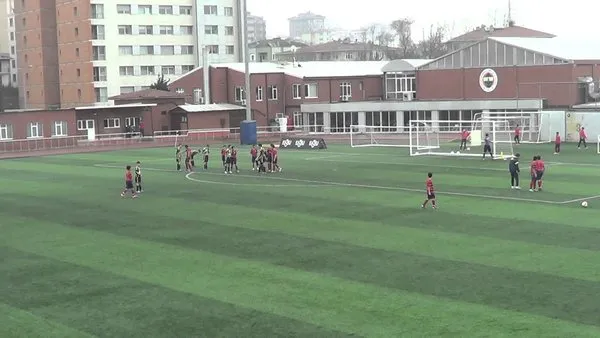 Fenerbahçe'de altyapısı için şok iddialar! Sigara ve torpil...