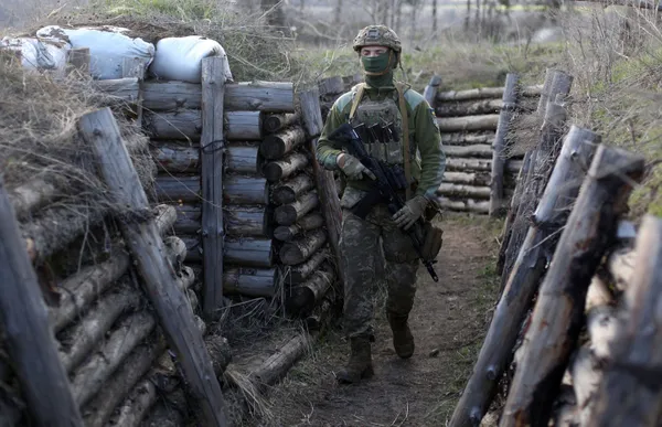 savas-soylentileri-buyuyordu-donbas-krizinde-art-arda-aciklamalar-1637664755344.jpg Savaş söylentileri büyüyordu... Donbas krizinde art arda açıklamalar