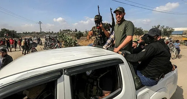 Hamas İsrailli esirlere ilişkin iddiaları yalanladı Hamas İsrailli esirlere ilişkin iddiaları yalanladı