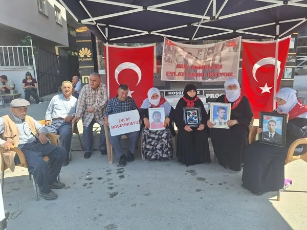 muslu-ailelerin-eylemi-suruyor-1785329240842.jpg