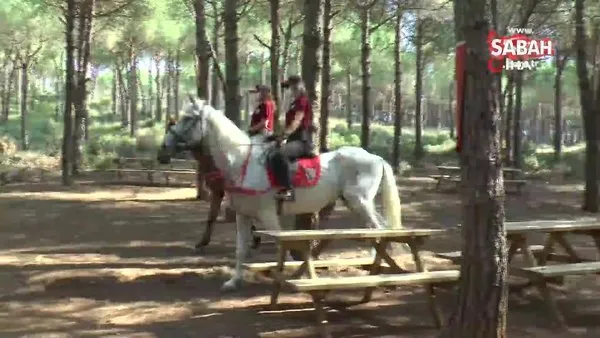 Atlı polisler İstanbul Aydos'ta denetim yaptı | Video