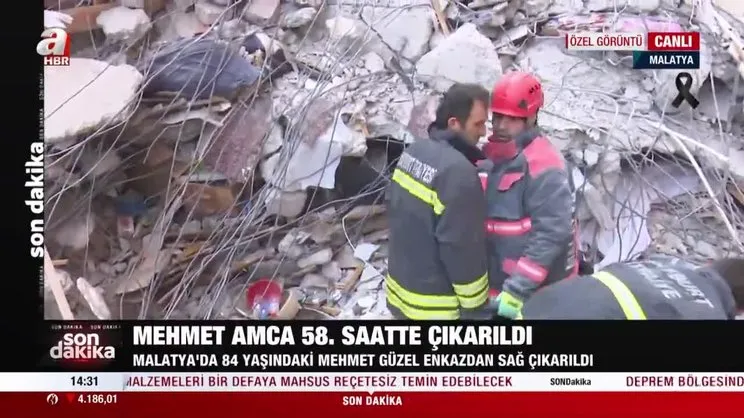 Depremin 3. gününde mucize kurtuluş! 84 yaşındaki Mehmet Güzel enkazdan böyle çıkarıldı | Video