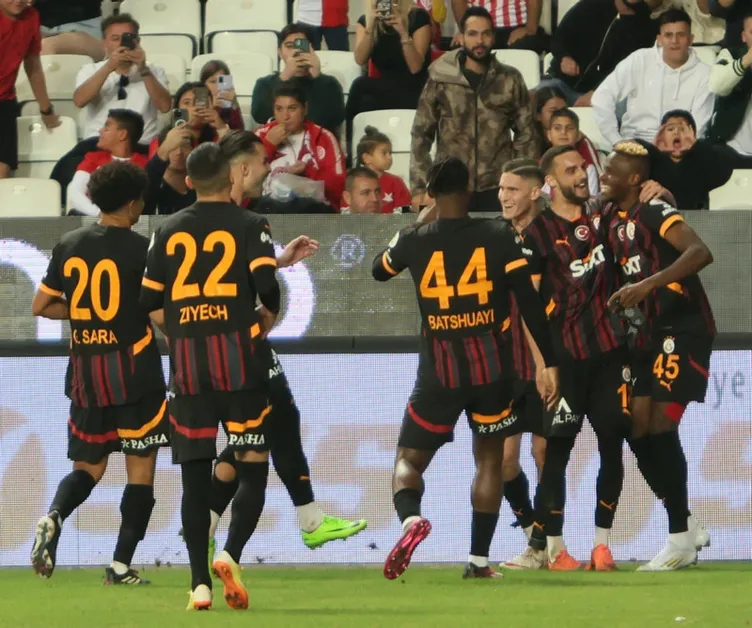 SON DAKİKA GALATASARAY HABERLERİ: Galatasaray eski yıldızını yeniden Süper Lig’e getiriyor! Devre arasında yer yerinden oynayacak…