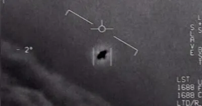 Son dakika: ABD dünyayı şoke eden UFO görüntülerini ilk kez yayınlandı! ’Pentagon, uzaylıların varlığını...’ | Video