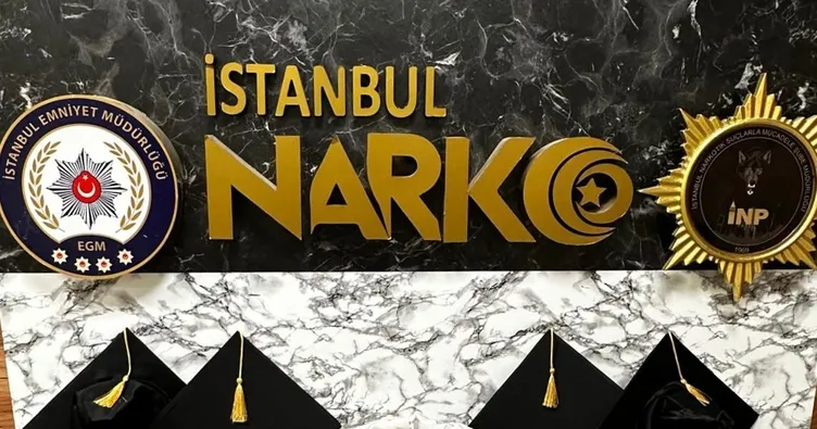 Mezuniyet keplerinden 53 bin uyuşturucu hap çıktı