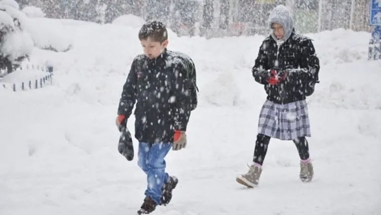 Trabzon’da bugün okullar tatil mi? 11 Mart 2022 okullar tatil olacak mı, Trabzon Valiliği’nden kar tatili açıklaması geldi mi?