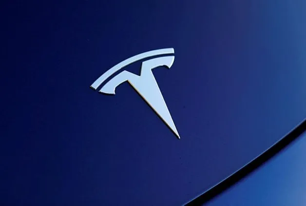 TESLA TARİH VERDİ