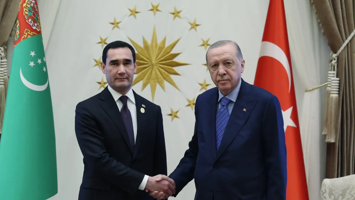 SON DAKİKA! Başkan Erdoğan Türkmenistan Devlet Başkanı Serdar Berdimuhammedov’la görüştü