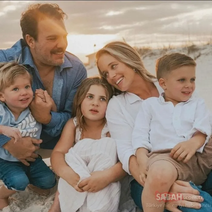 Yaprak Dökümü’nün Oğuz’u her şeyi ardında bırakıp Amerika’ya yerleşmişti... Tolga Karel annesine olan özlemini haykırdı!