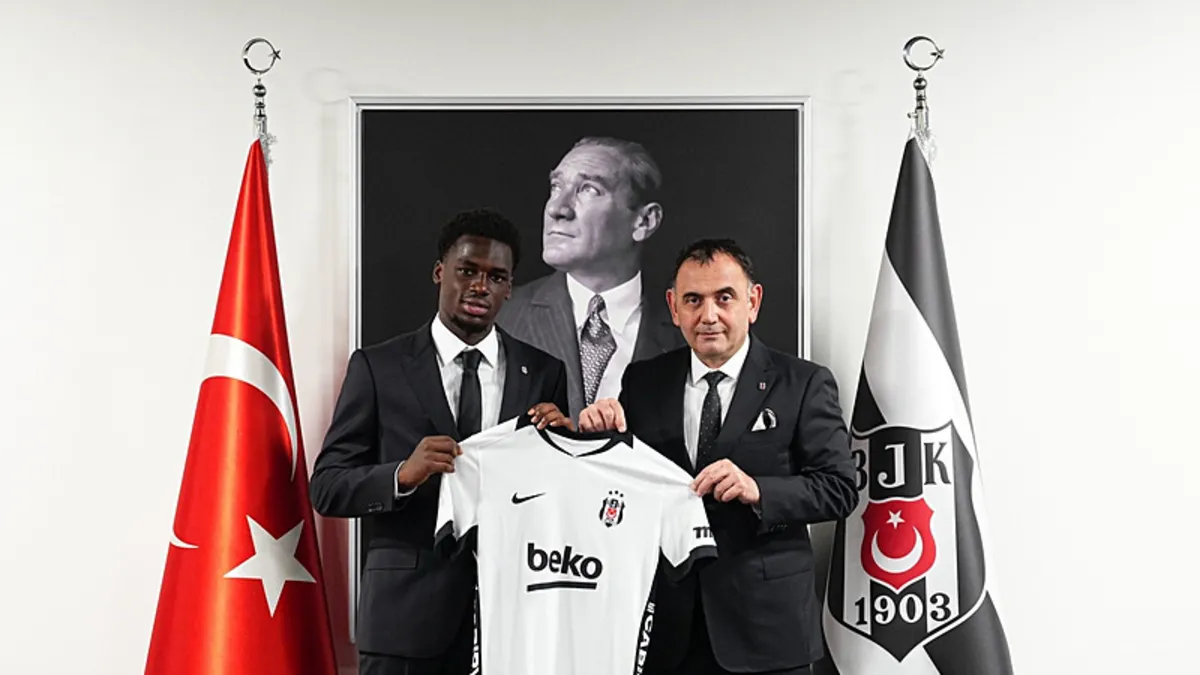 Beşiktaş, Ernest Poku’yu resmen açıkladı!
