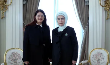 Emine Erdoğan Cilia Flores ile görüştü