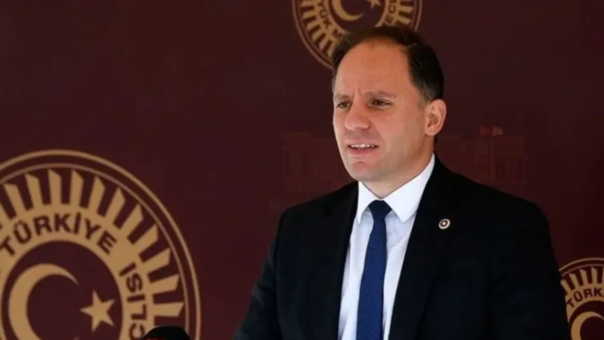 SON DAKİKA... Yeni Parti Zonguldak Milletvekili Deniz Yavuzyılmaz’ın eşi Serpil Yavuzyılmaz hakkında yağma ve dolandırıcılık soruşturması