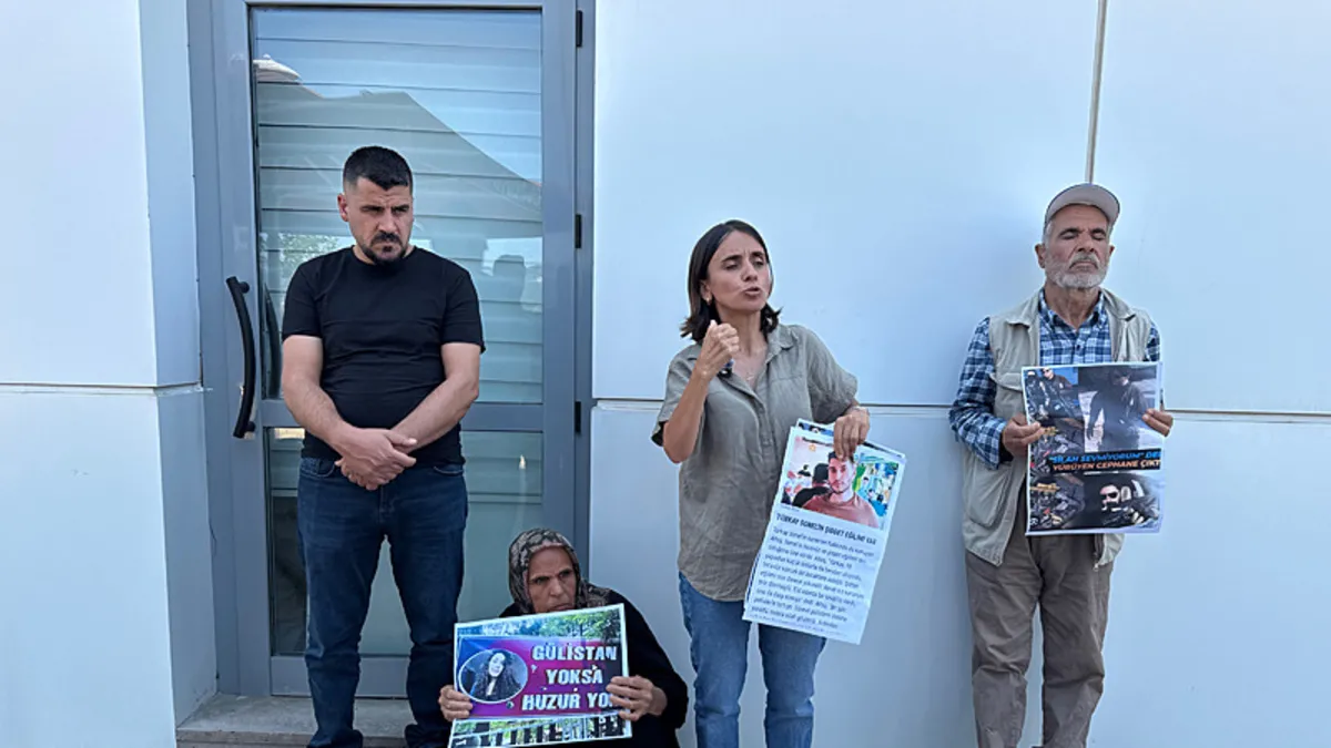 Gülistan Doku’nun annesi ve ablasından açıklama: Biz bu dosyanın çözüleceğine inanıyoruz Gülistan Doku’nun annesi ve ablasından açıklama: Biz bu dosyanın çözüleceğine inanıyoruz