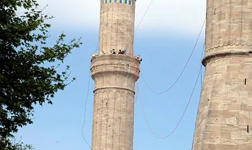 Ayasofya’nın ilk mahyası asılıyor